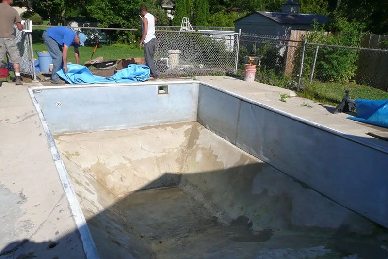 How much does a Pool Liner Replacement Cost? Penguin Pools