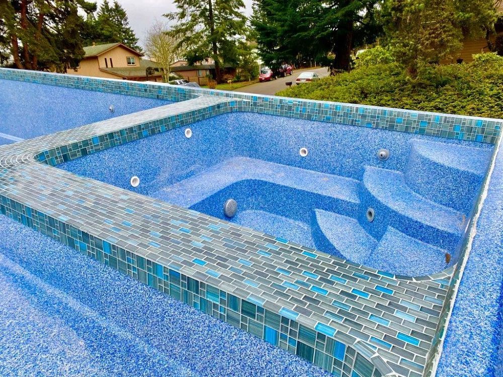 Astoria - Penguin Pools